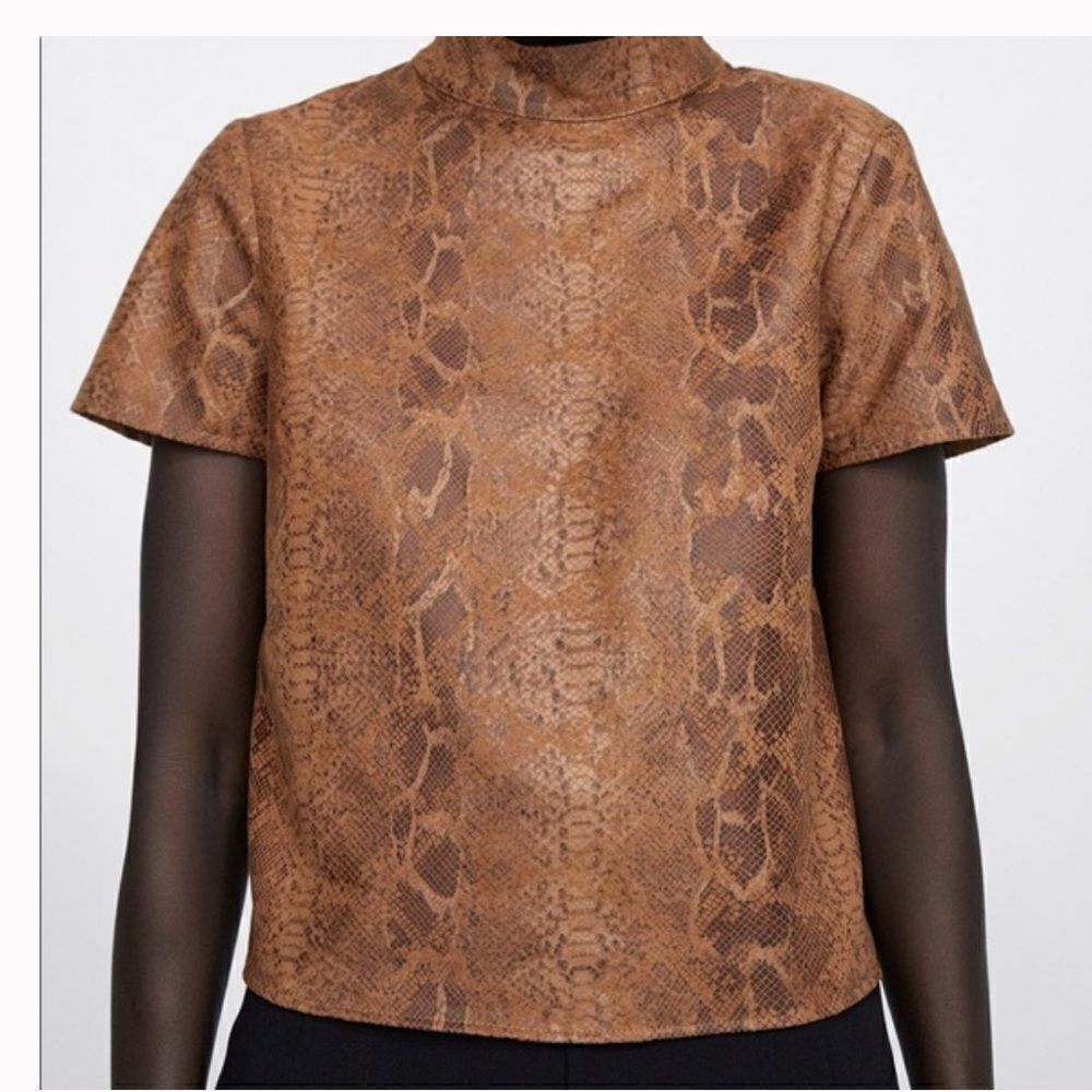 Zara Basic Faux Suede Snakeskin Print Mock Neck Cropped Top Size XS